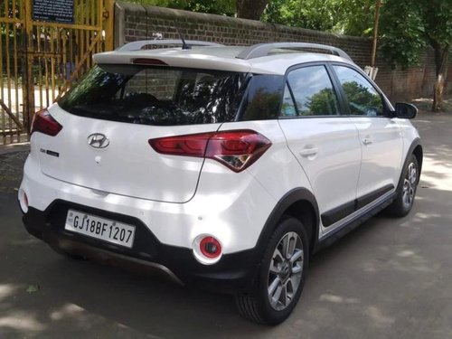 Hyundai i20 Active 1.2 SX 2016 MT for sale in Ahmedabad