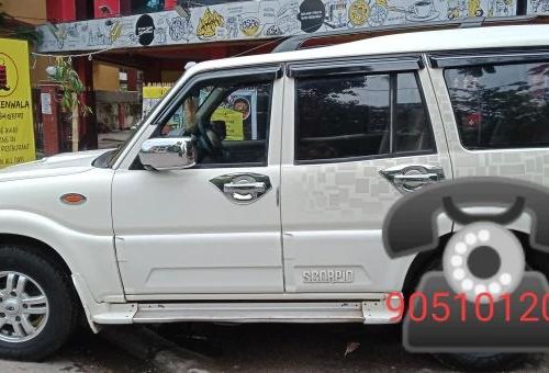 Used 2013 Mahindra Scorpio VLX MT for sale in Kolkata