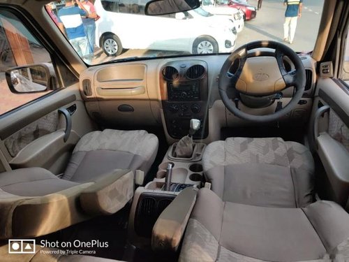 2013 Mahindra Scorpio VLX MT for sale in Kolkata