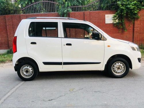 Used 2017 Maruti Suzuki Wagon R LXI CNG MT for sale in New Delhi