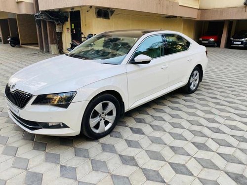 2016 Skoda Superb Style 1.8 TSI AT in Mumbai