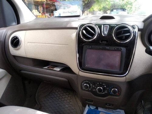 2015 Renault Lodgy Stepway 110PS RXL 8S MT in Hyderabad