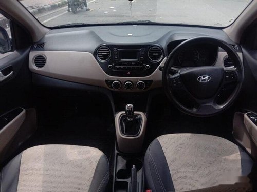 Hyundai Grand i10 CRDi Sportz 2015 MT for sale in New Delhi