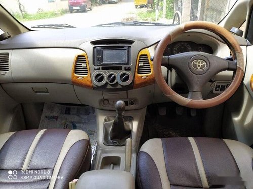 Toyota Innova 2.5 G4 Diesel 8-seater 2011 MT for sale in Chennai