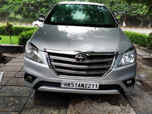 2011 Toyota Innova 2.5 VX 7 STR BSIV MT for sale in Faridabad