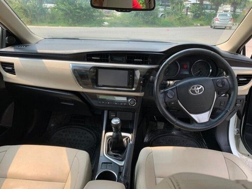 Used 2014 Toyota Corolla Altis 1.4 DGL MT in New Delhi