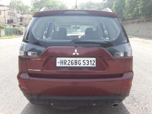 Mitsubishi Outlander 2.4 CVT 2010 AT for sale in New Delhi