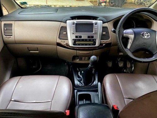 2015 Toyota Innova 2.5 VX (Diesel) 8 Seater MT in Mumbai