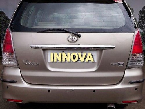 Toyota Innova 2010 MT for sale in Thane