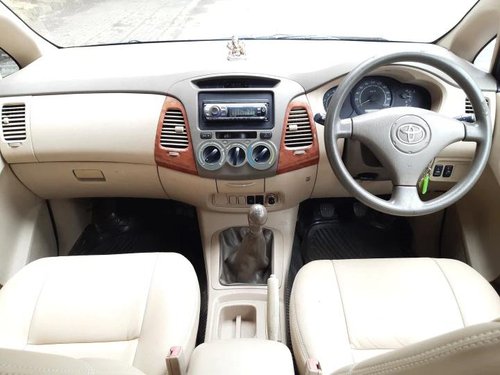 2007 Toyota Innova 2.5 G4 Diesel 8-seater MT in Mumbai