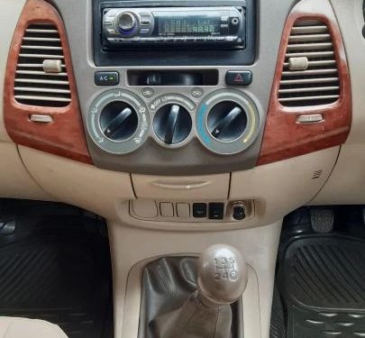 2007 Toyota Innova 2.5 G4 Diesel 8-seater MT in Mumbai