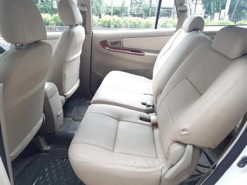 2007 Toyota Innova 2.5 G4 Diesel 8-seater MT in Mumbai