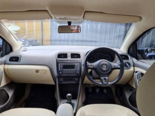 Volkswagen Vento 1.6 Highline 2013 MT for sale in Pune