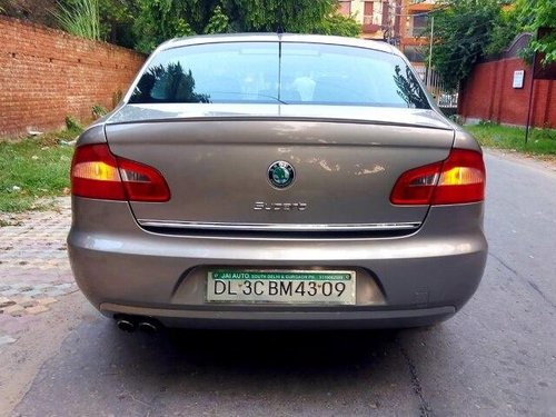 Used 2010 Skoda Superb Elegance 1.8 TSI AT for sale in New Delhi