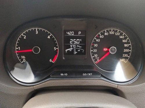 Used 2015 Volkswagen Vento 1.5 TDI Highline AT in New Delhi