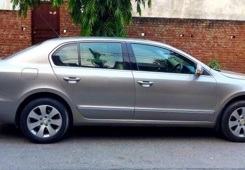 Used 2010 Skoda Superb Elegance 1.8 TSI AT for sale in New Delhi