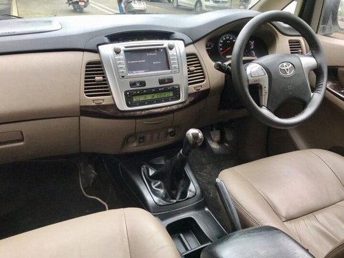 2015 Toyota Innova 2.5 ZX Diesel 7 Seater BSIII MT in Mumbai