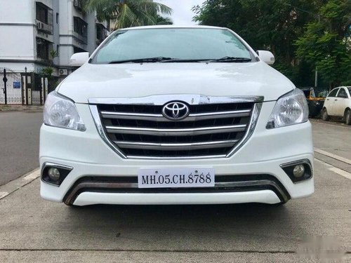 2015 Toyota Innova 2.5 ZX Diesel 7 Seater BSIII MT in Mumbai