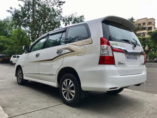 2015 Toyota Innova 2.5 ZX Diesel 7 Seater BSIII MT in Mumbai