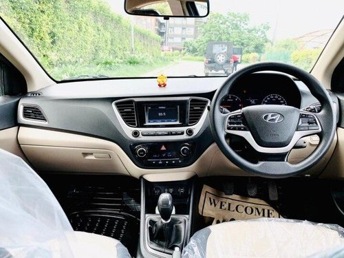 Used Hyundai Verna 1.4 EX 2019 MT for sale in New Delhi 