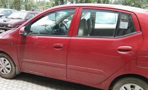 Hyundai i10 Sportz 2011 MT for sale in Guwahati 