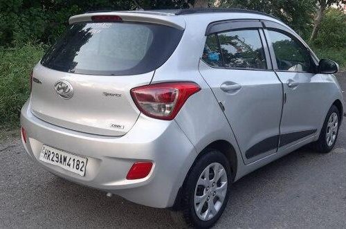 Used Hyundai Grand i10 1.2 CRDi Sportz 2016 MT for sale in New Delhi 