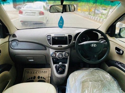 Used Hyundai i10 Magna 2013 MT for sale in New Delhi 