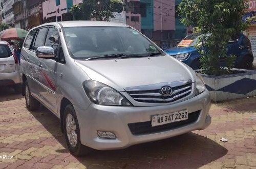 Used 2009 Toyota Innova MT for sale in Kolkata 