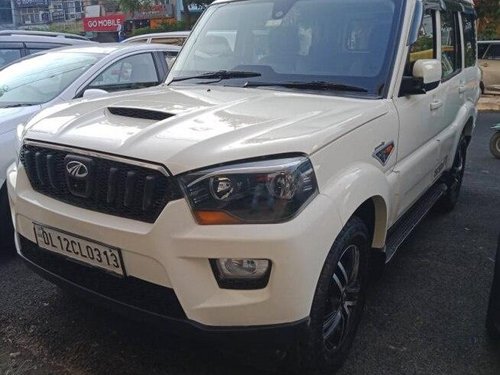 Mahindra Scorpio S6 Plus 7 Seater 2017 MT in New Delhi 