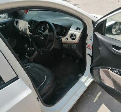 Used 2014 Hyundai Grand i10 MT for sale in New Delhi 