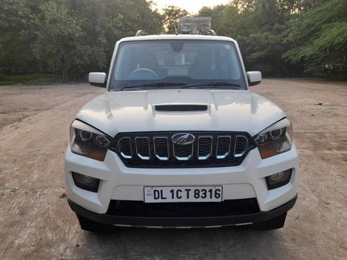 Used 2015 Mahindra Scorpio MT for sale in New Delhi 