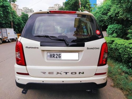 Used Mahindra Ssangyong Rexton RX7 2015 AT for sale in Gurgaon 