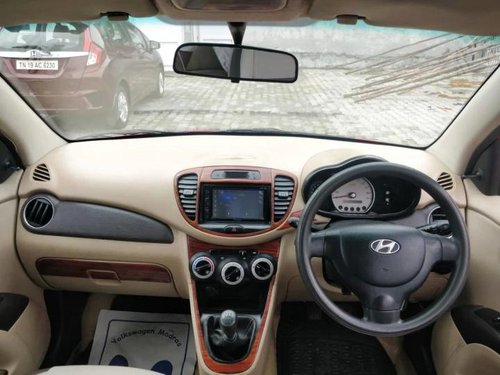 Hyundai i10 Magna 2010 MT for sale in Chennai 