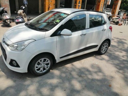 Used 2014 Hyundai Grand i10 MT for sale in New Delhi 