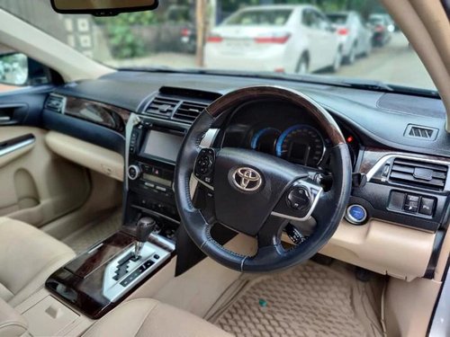 Used 2016 Toyota Camry 2.5 Hybrid AT for sale in Mumbai 