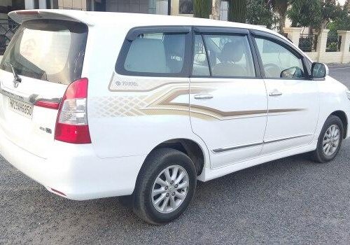 2014 Toyota Innova 2.5 V Diesel 7-seater MT in Faridabad