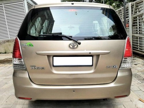 Toyota Innova 2010 MT for sale in Mumbai