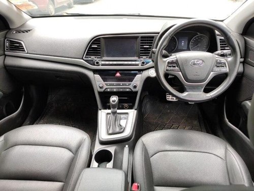 2017 Hyundai Elantra 1.6 SX Option AT in Mumbai