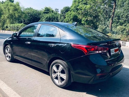 Hyundai Verna 1.6 CRDI AT SX Option 2018 in New Delhi 