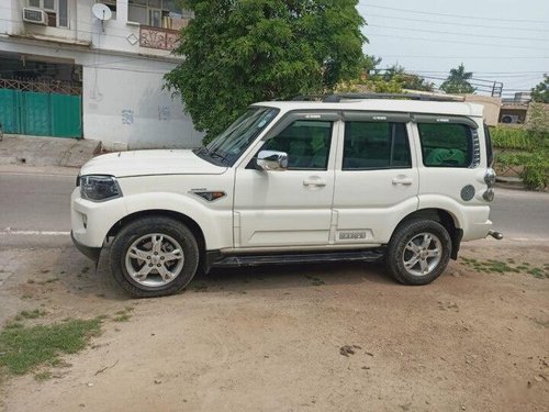 Used 2016 Mahindra Scorpio S8 7 Seater MT for sale in Lucknow