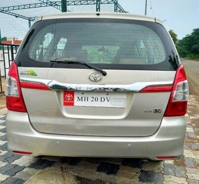 Used 2015 Toyota Innova 2.5 VX 7 STR BSIV MT for sale in Nashik 