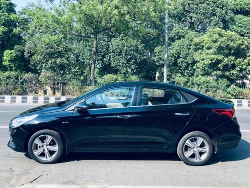 Hyundai Verna 1.6 CRDI AT SX Option 2018 in New Delhi 