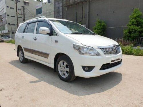 Used 2012 Toyota Innova 2004-2011 MT for sale in Indore