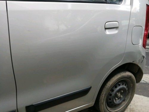 2017 Maruti Suzuki Wagon R AMT VXI Plus Option AT in New Delhi