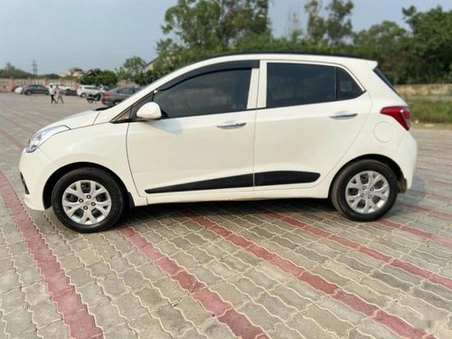 Used 2015 Hyundai Grand i10 1.2 Kappa Sportz MT in New Delhi