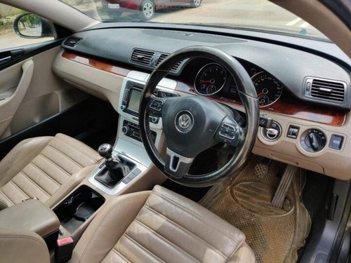 2010 Volkswagen Passat 1.8 TSI MT for sale in Ahmedabad