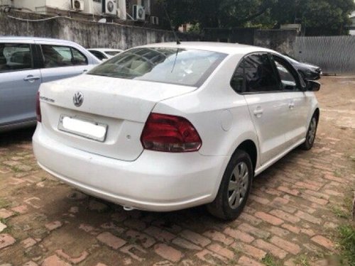 2013 Volkswagen Vento Petrol Comfortline MT for sale in Kolkata