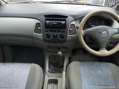 2010 Toyota Innova 2004-2011 MT for sale in Jaipur