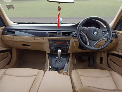 Used BMW 3 Series 320d 2011 AT for sale in Gurgaon 