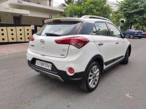 Used Hyundai i20 Active 2016 MT for sale in Ahmedabad 